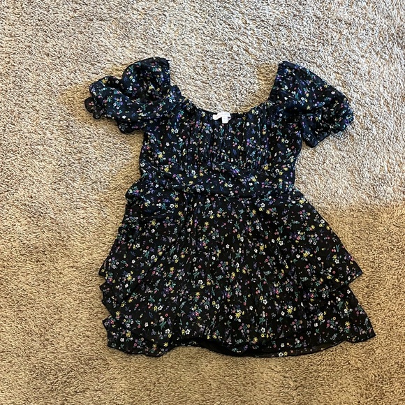 Black Floral Romper - Picture 2 of 6